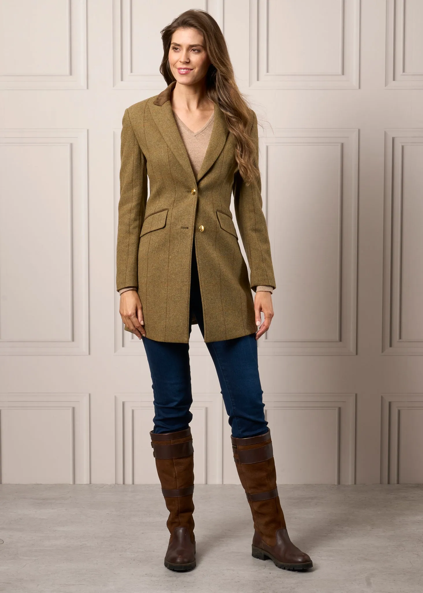 Combrook Ladies Mid-Thigh Coat In Grove - Regular Fit