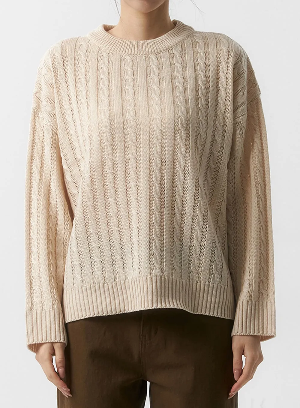 Cozy Cable Knit Sweater IS320