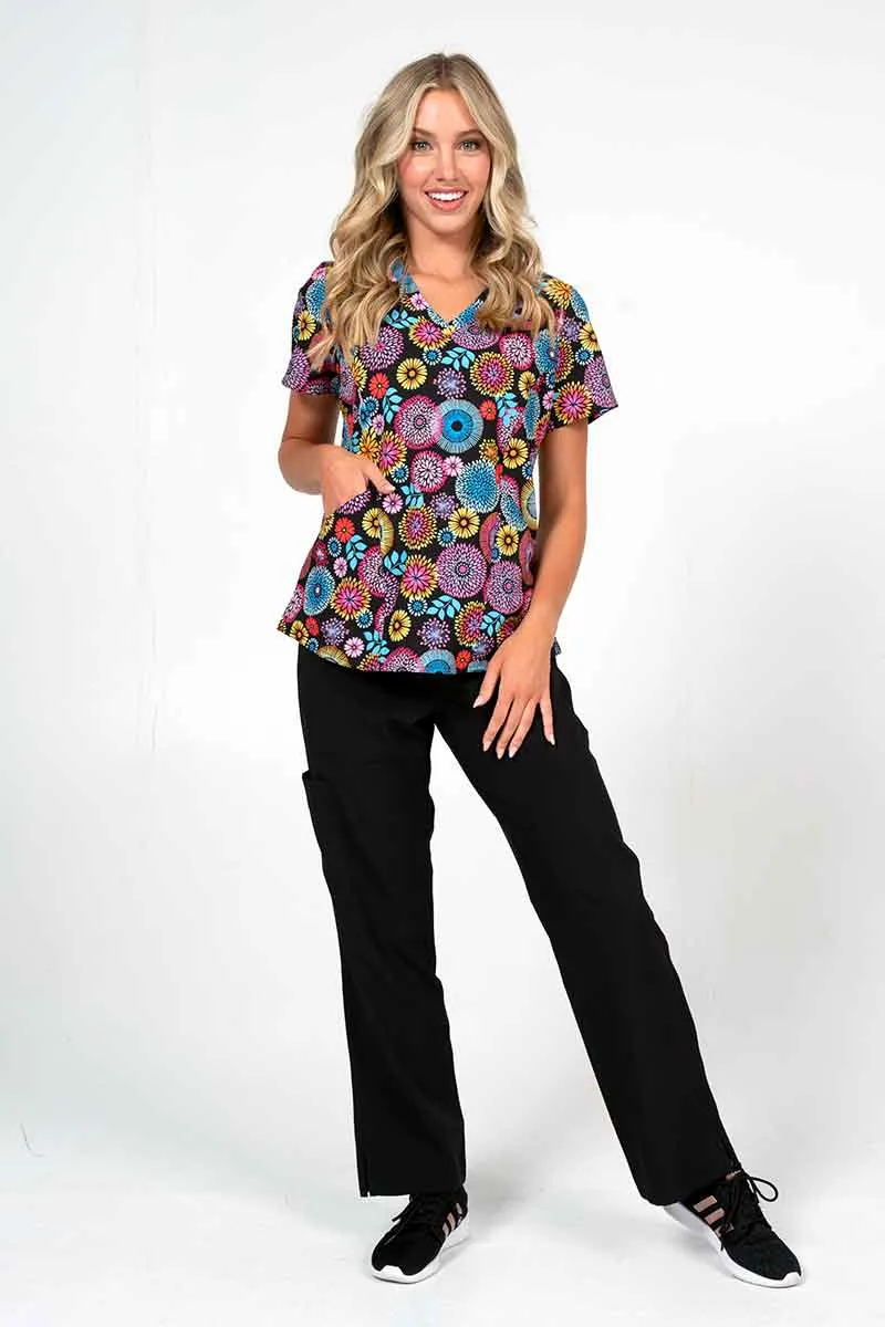 Meraki Sport Women's Print Scrub Top | Petal Affair