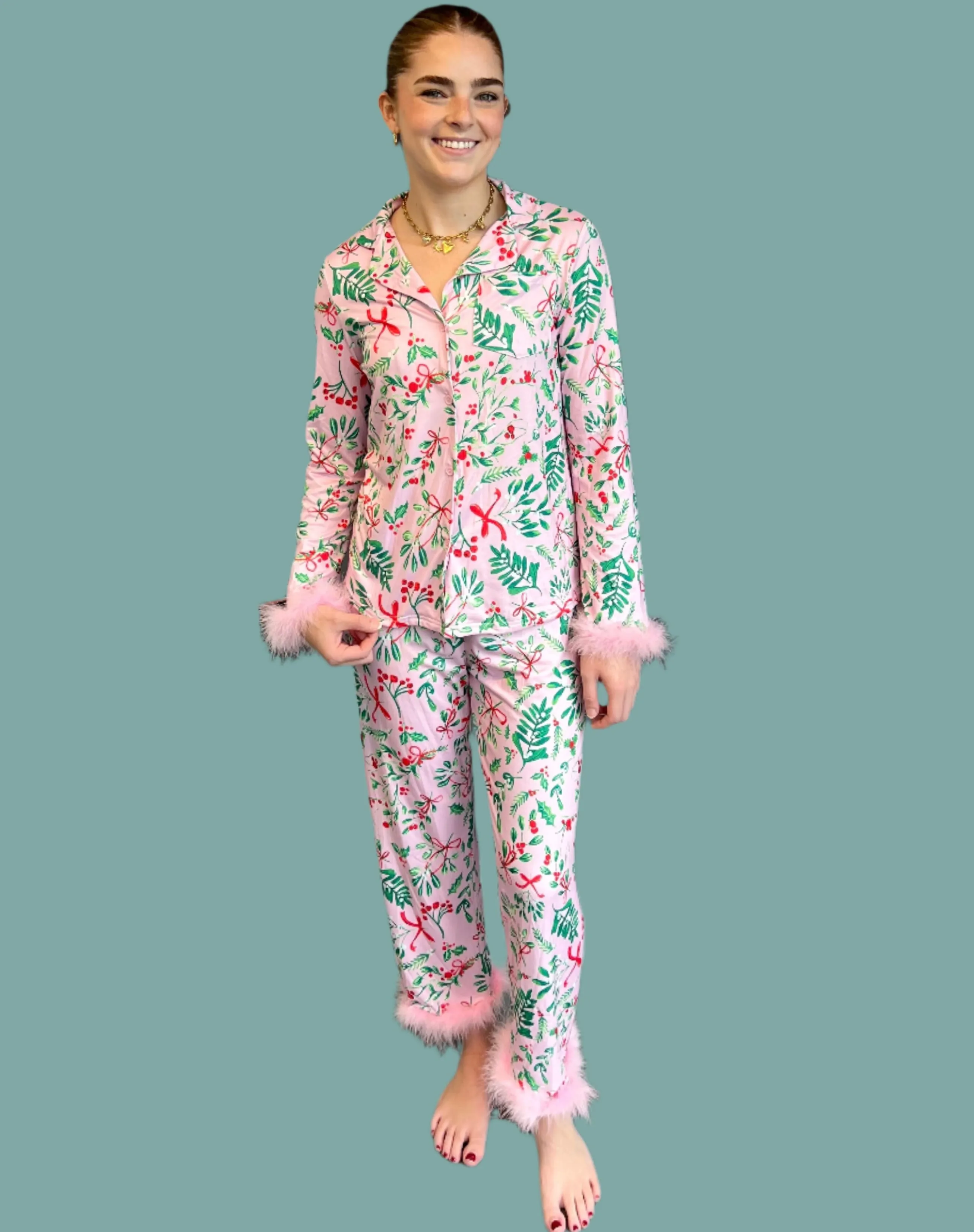 Merry Mistletoe Pajama Set