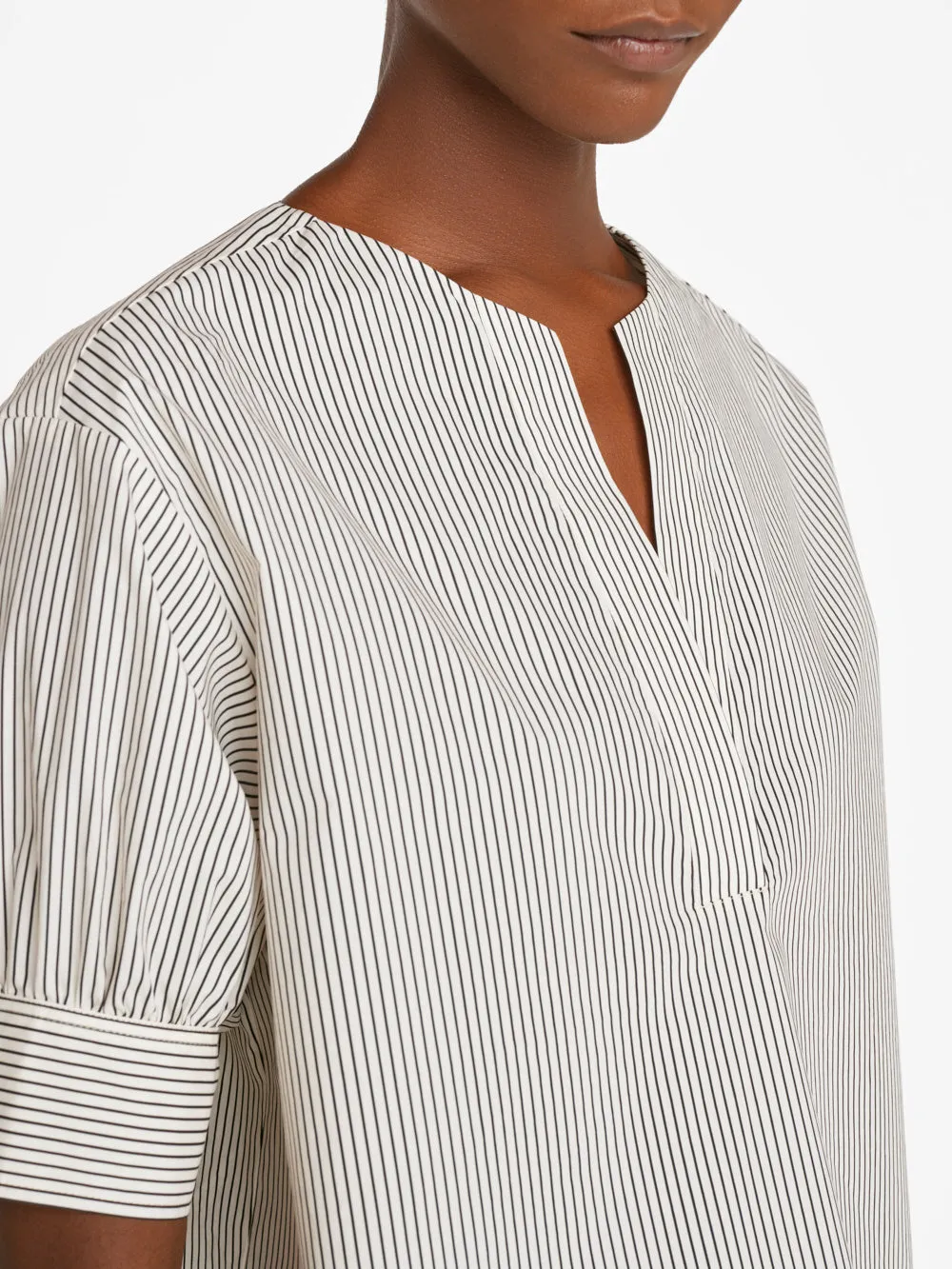 V-Neck Popover Top -- Bone Multi