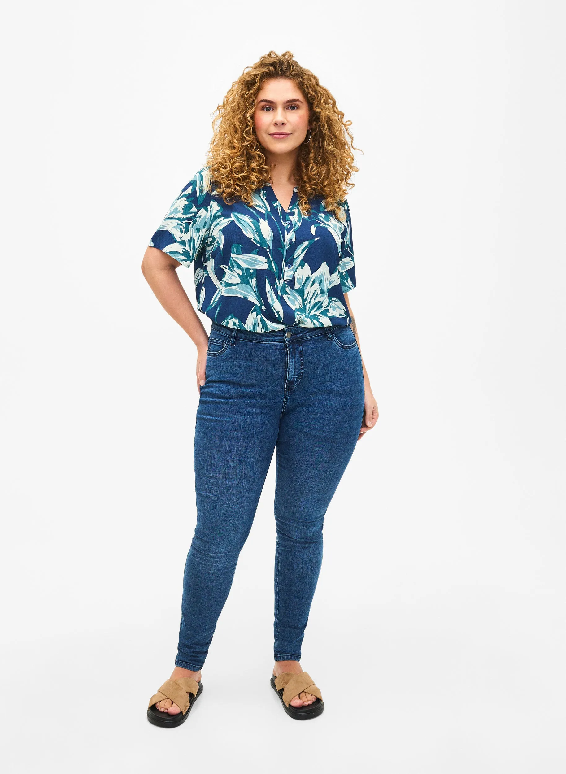 Zizzi Anni Blouse in Lily Print